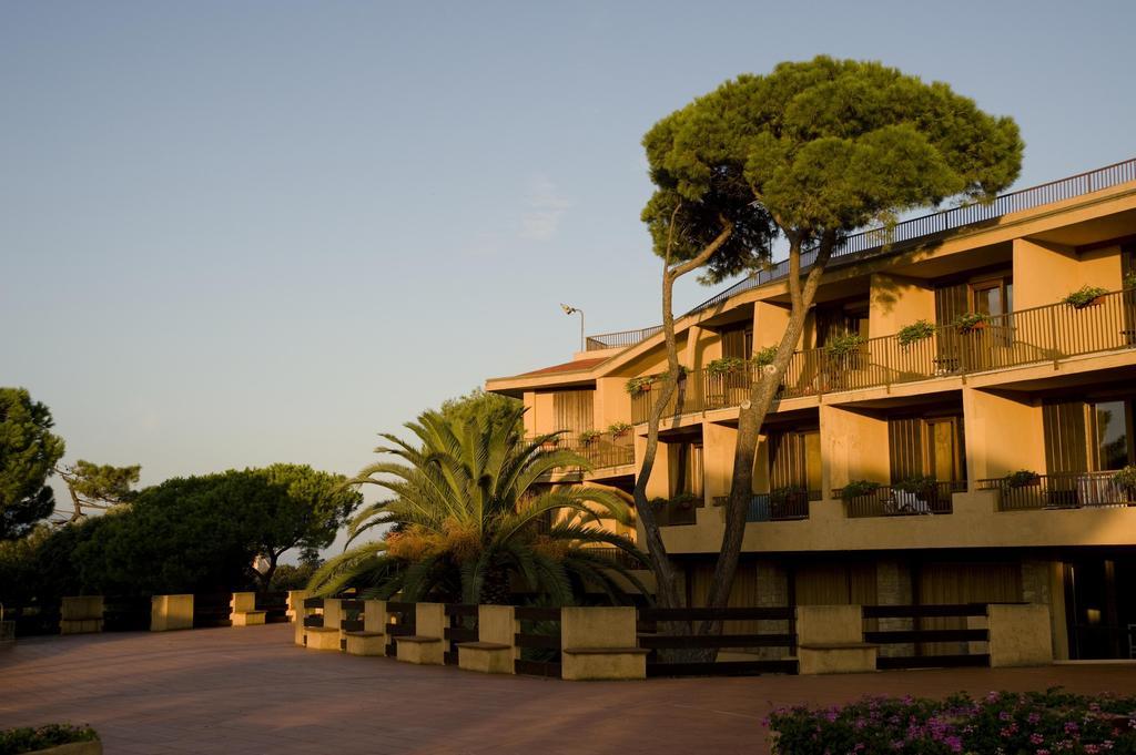 Hotel Roccamare - Casa Di Ponente 4*